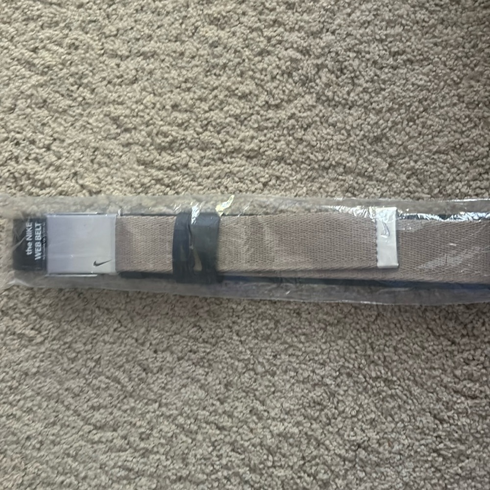 Nike belt